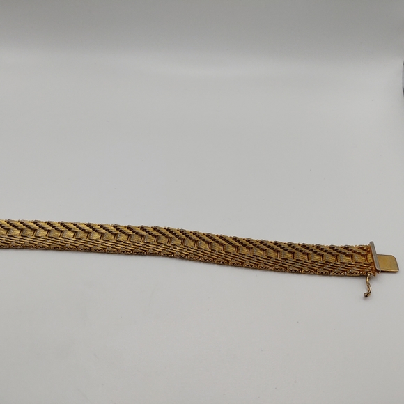 Vintage Gold Tone Mesh Bracelet - Branded Italy - Picture 5 of 6